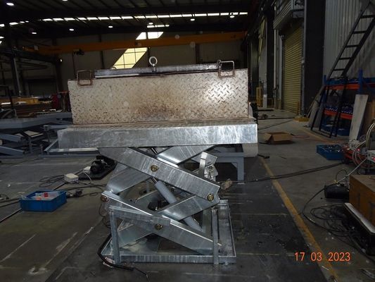 अनुकूलन योग्य भारी शुल्क यांत्रिक ब्रेक और हाइड्रोलिक लिफ्ट टेबल विशेष वजन स्तर