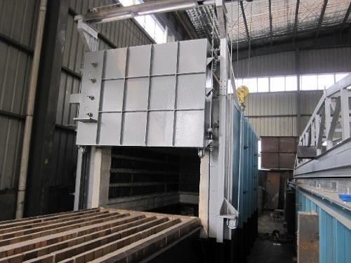 china Easy Installation Car Bottom Furnace For Quenching Normalizing Tempering for sale